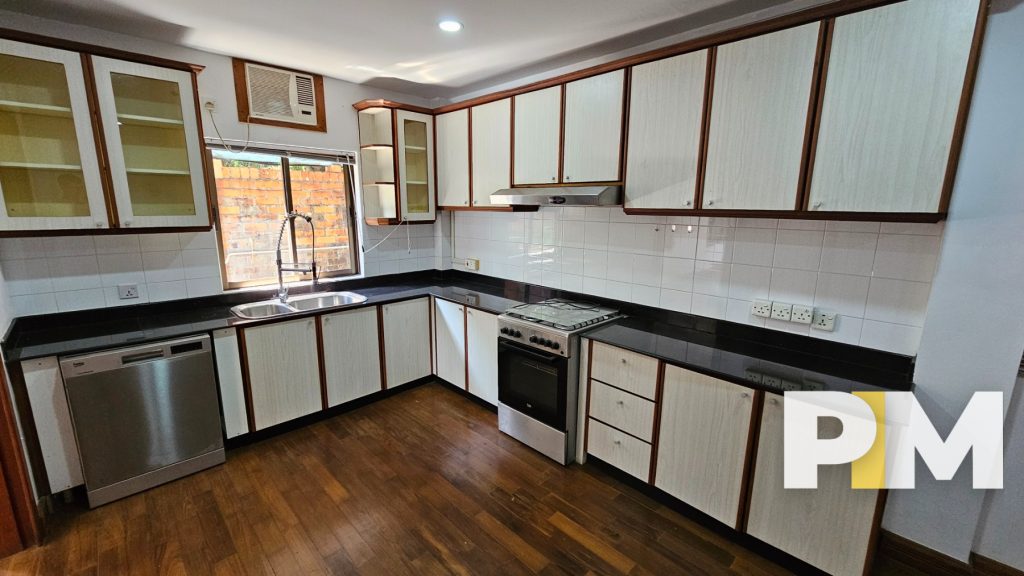 Real Estate in Yangon (Kitchen)