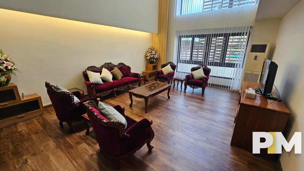 Yangon Condo for rent in Myanmar Diamond Hill Livingroom